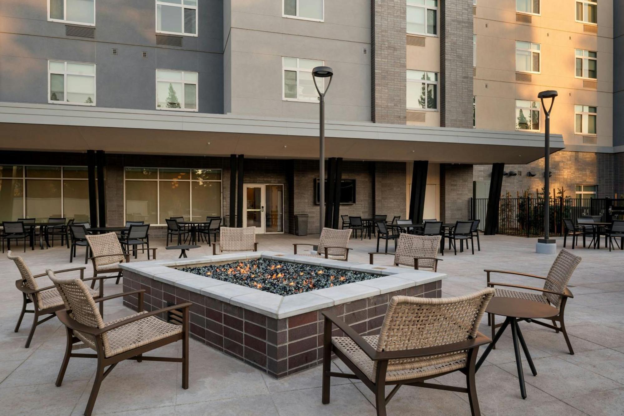 Towneplace Suites By Marriott Sacramento Rancho Cordova Exterior photo