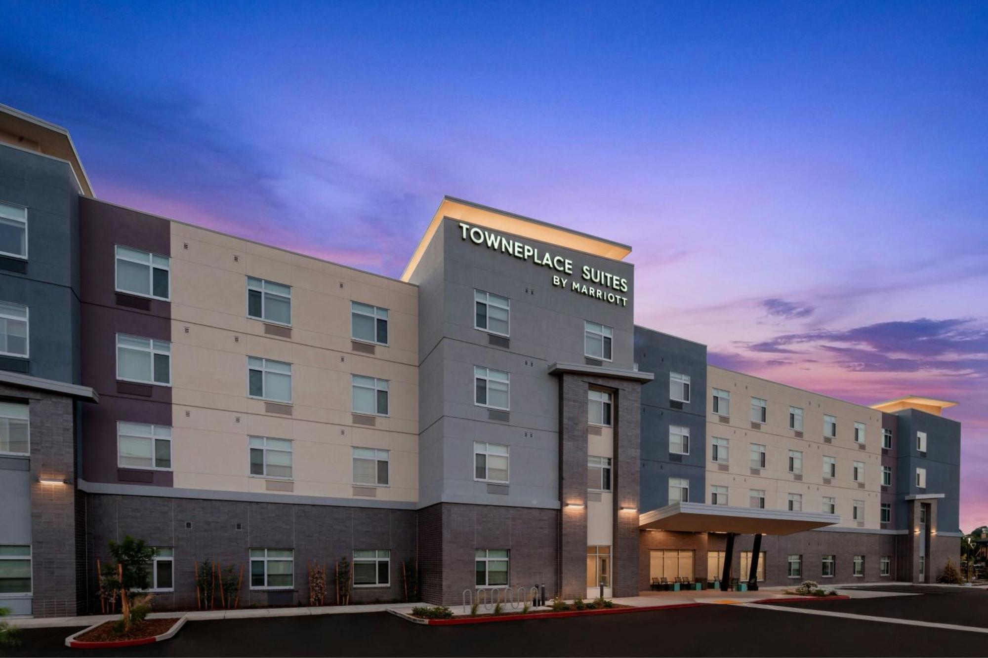 Towneplace Suites By Marriott Sacramento Rancho Cordova Exterior photo