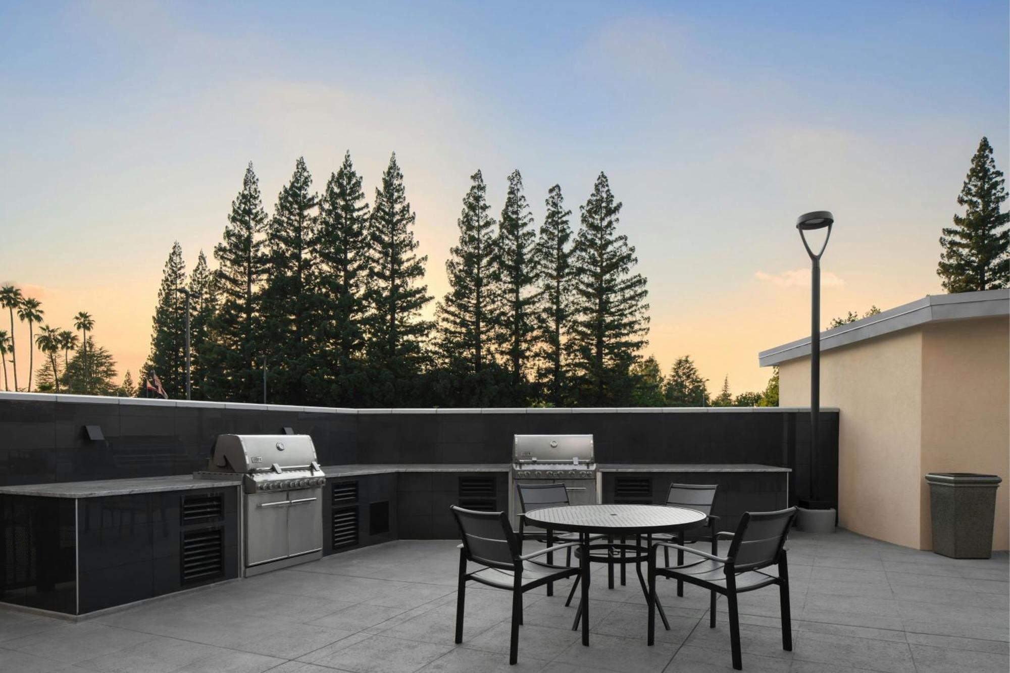 Towneplace Suites By Marriott Sacramento Rancho Cordova Exterior photo